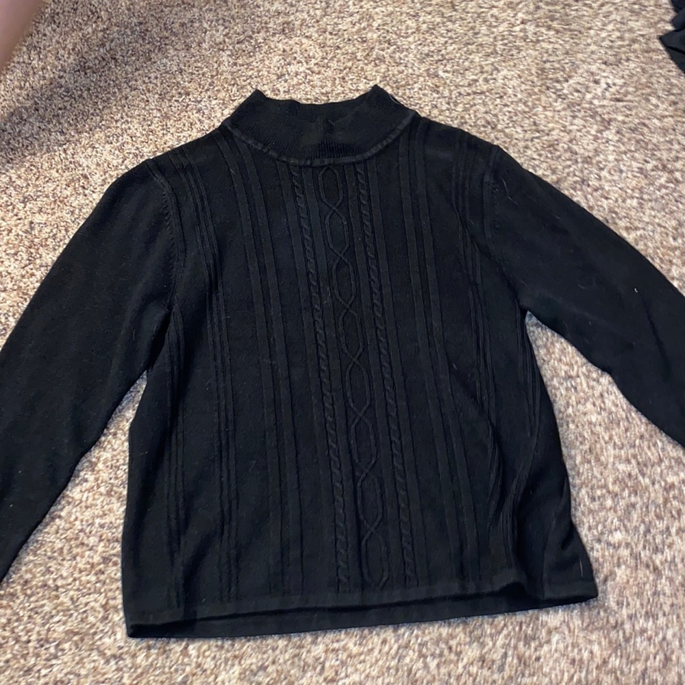 Women’s high neck sweater